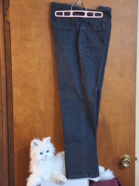 Ruby Rd. Women's Dark Gray Straight-Leg Jeans